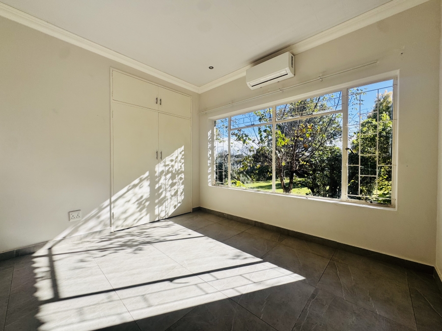 3 Bedroom Property for Sale in Flamwood North West